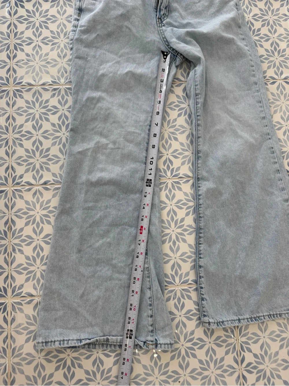 Old Navy High Rise Baggy Flare Jeans